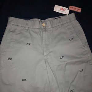 Vineyard Vines classic fit beaker shorts